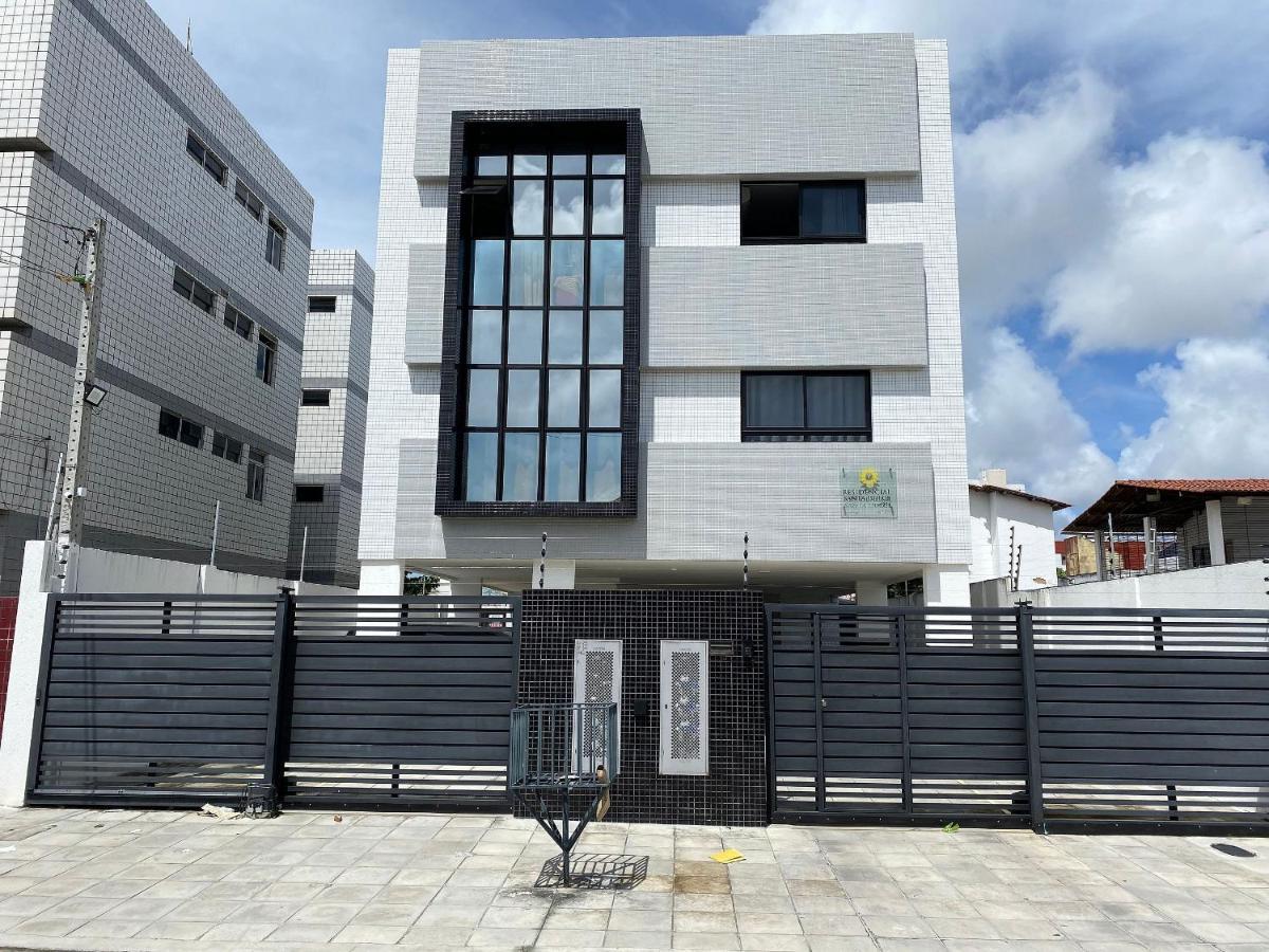 Bela Hospedagem - Apt C/02 Quartos, Wifi, A Apenas 250M Da Praia Do Bessa João Pessoa Exterior foto